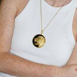Pendentif JEAN & PIERRE BELLIN en or jaune, onyx et diamants