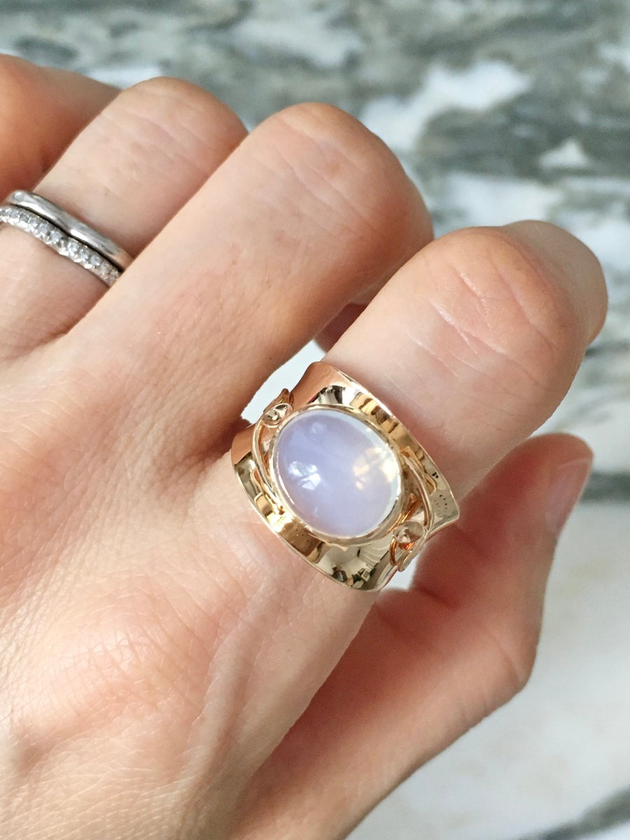 Yellow Gold Solitaire Ring with Moonstone