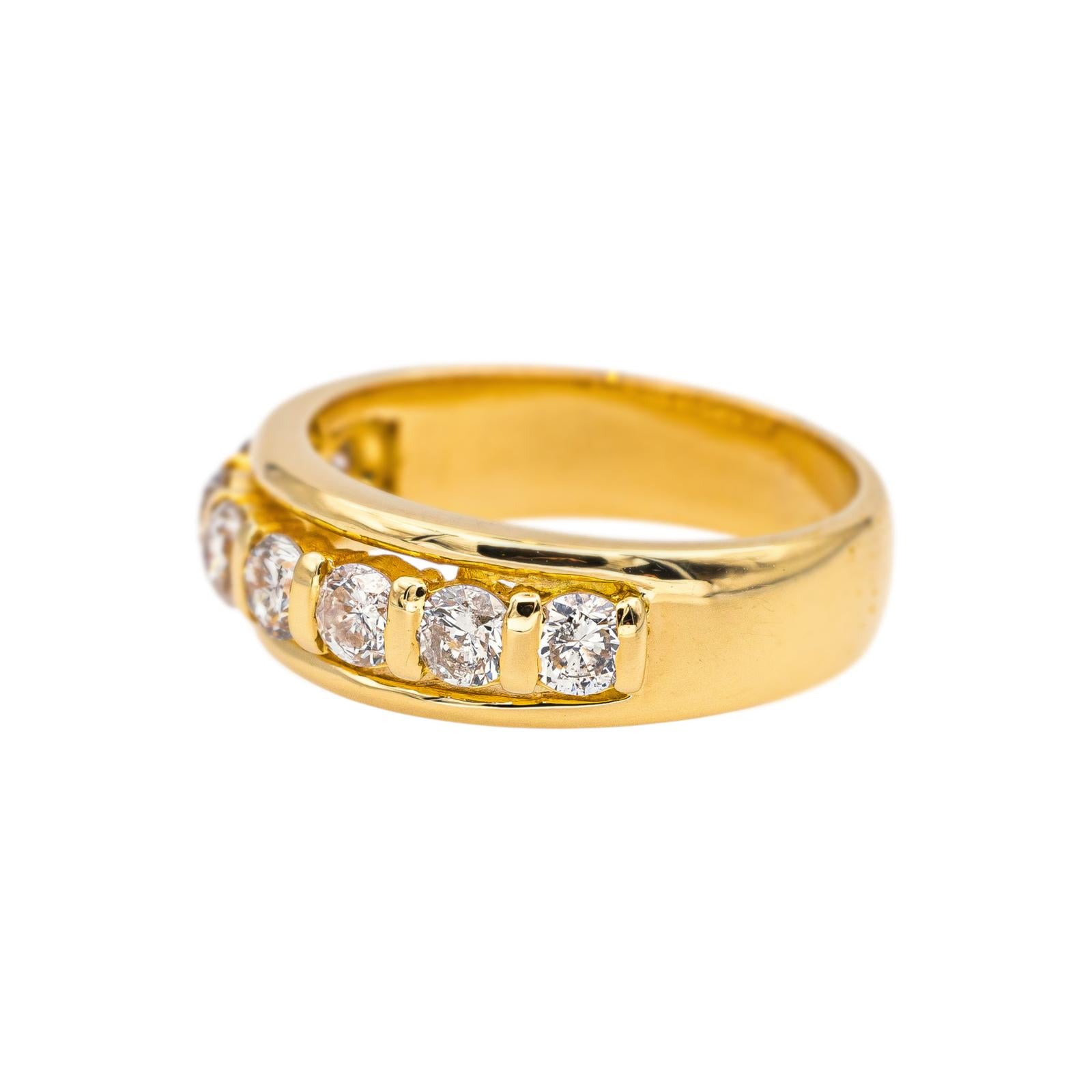 Bague Demi-alliance  Or jaune Diamant