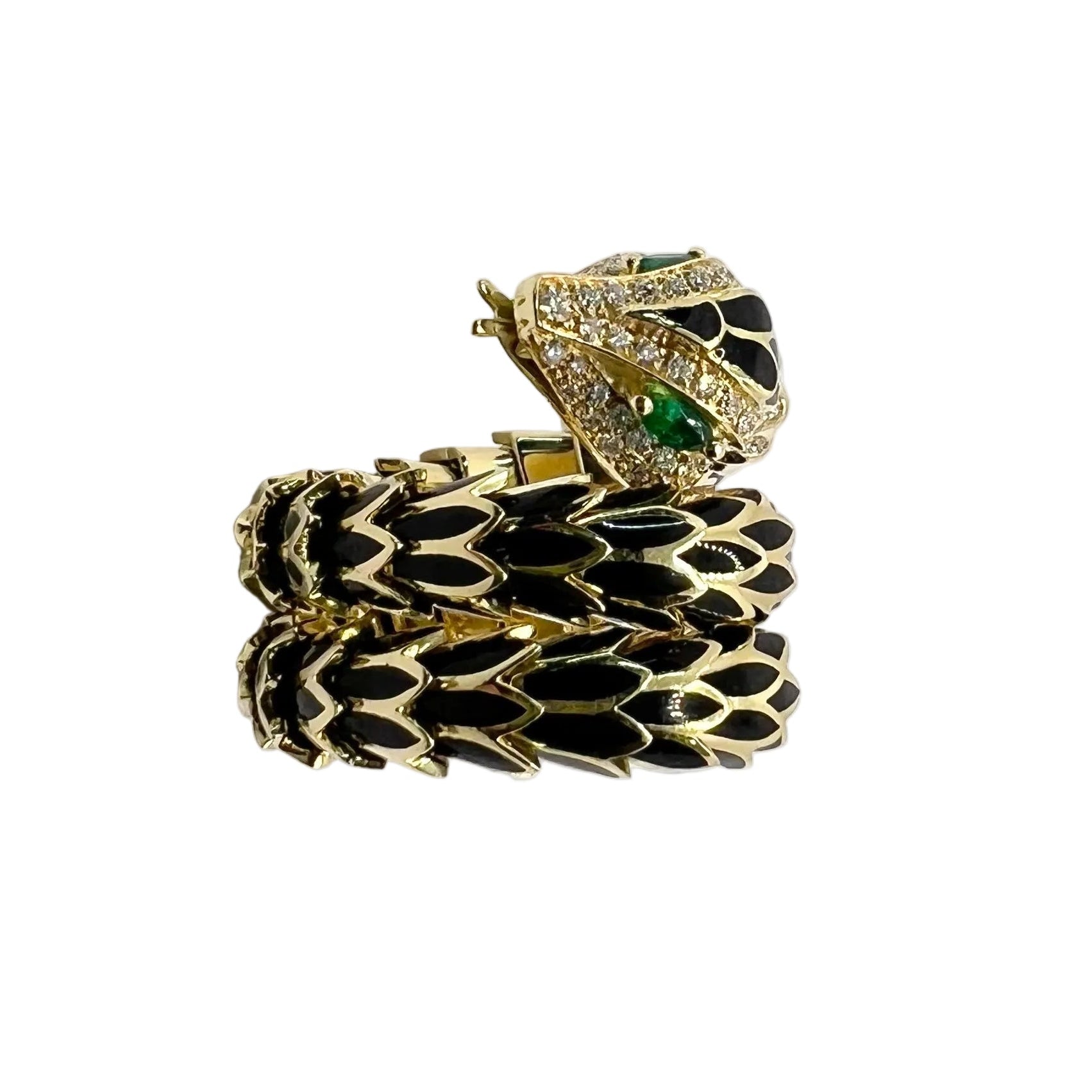 Ring in yellow gold, Enamel, emeralds, and Diamonds