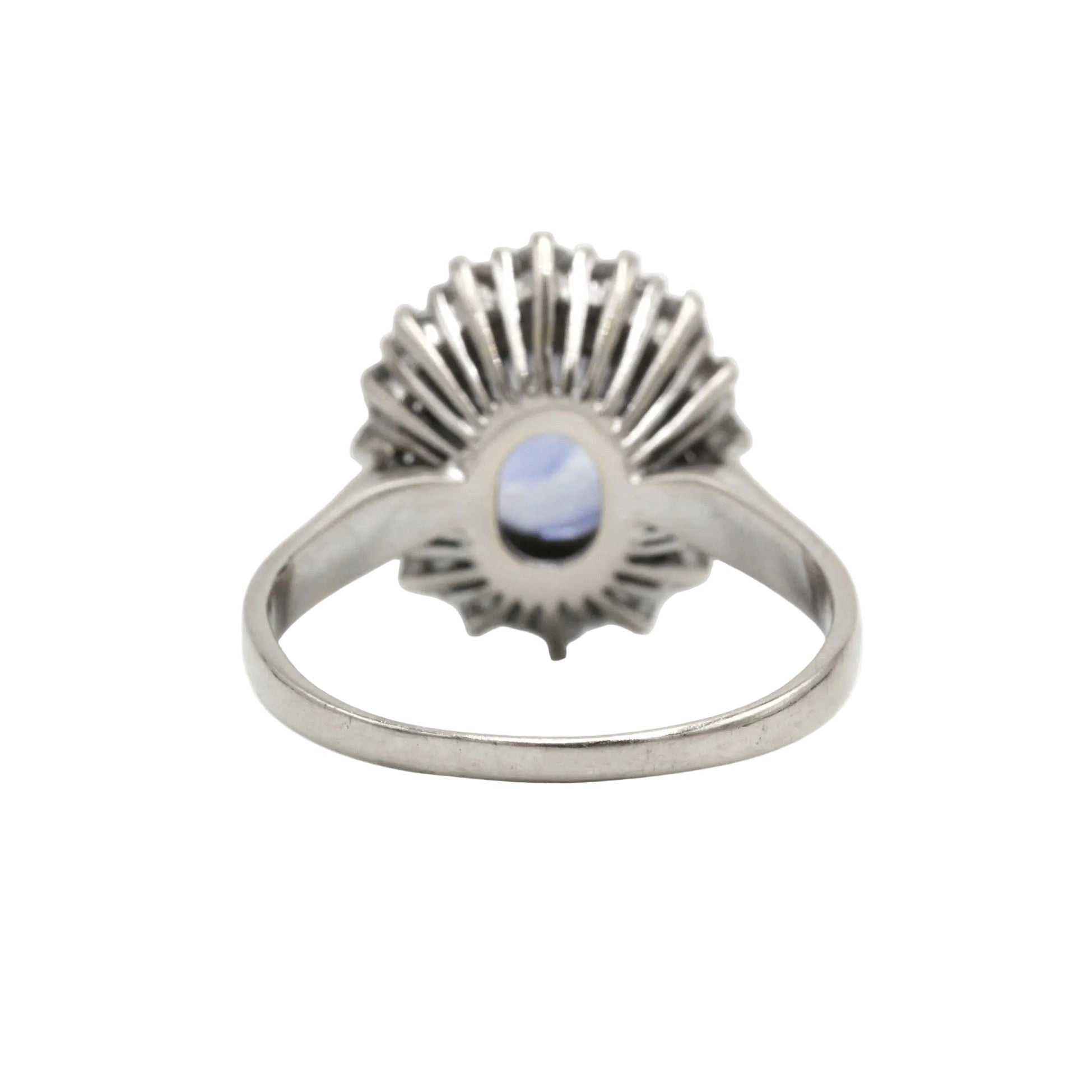 Marguerite Ring in White gold, Yellow gold, Sapphire, and Diamonds
