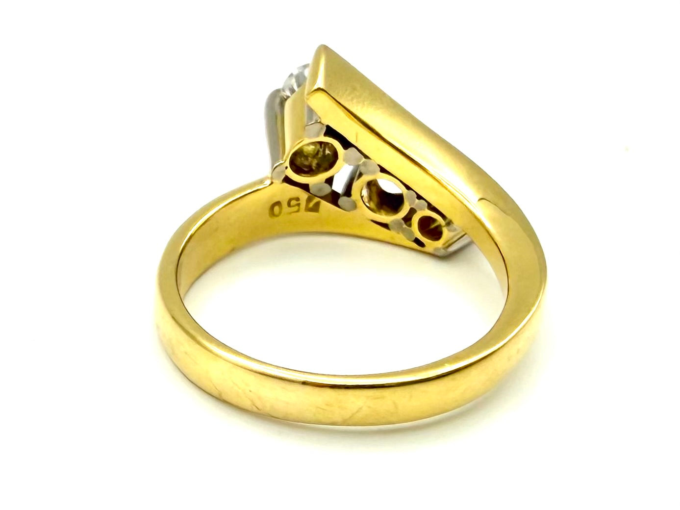 Vintage two-tone gold ring with diamonds