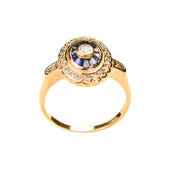 Entourage Ring in yellow gold, sapphires and diamonds