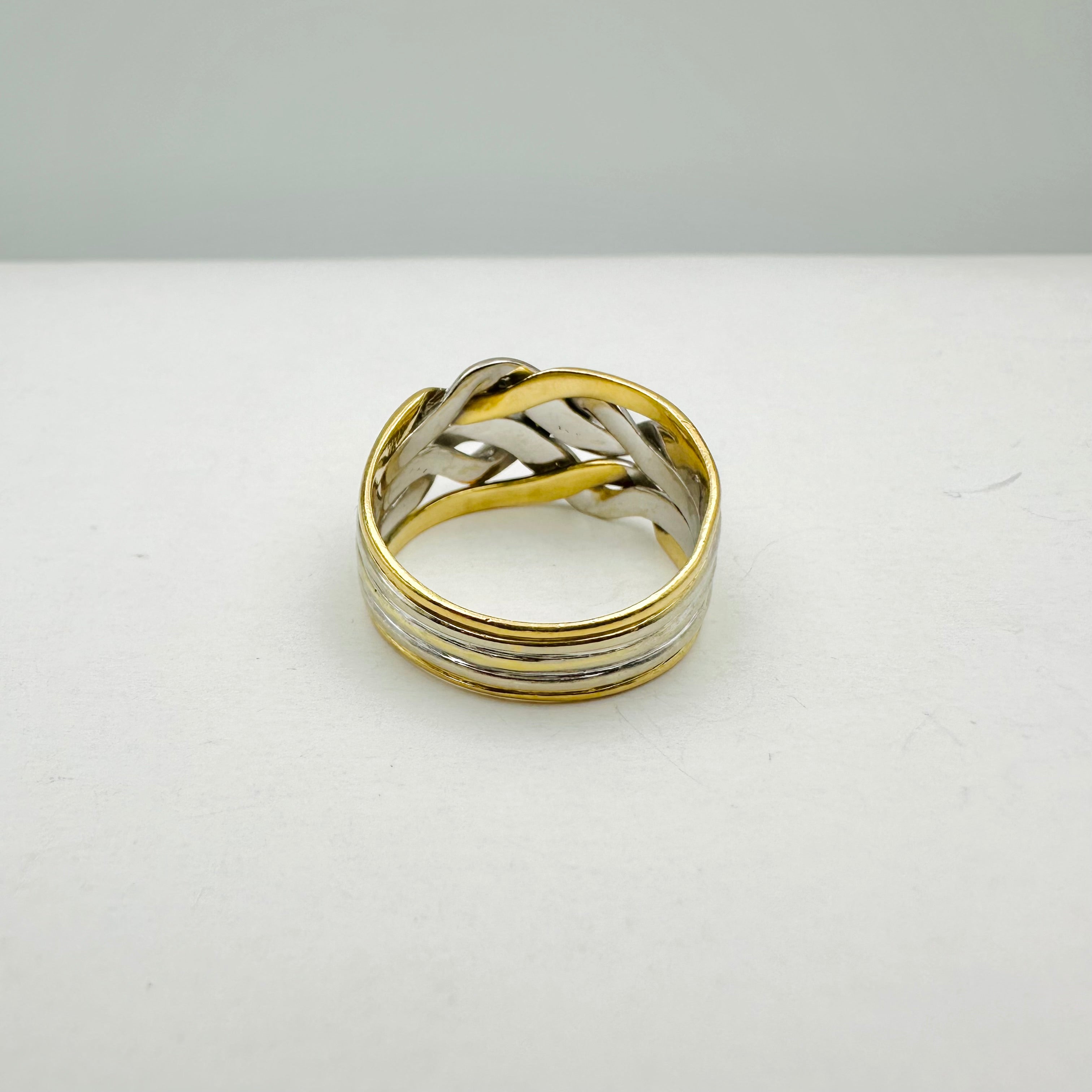 Bandeau Ring in Yellow gold, White gold, and Diamonds