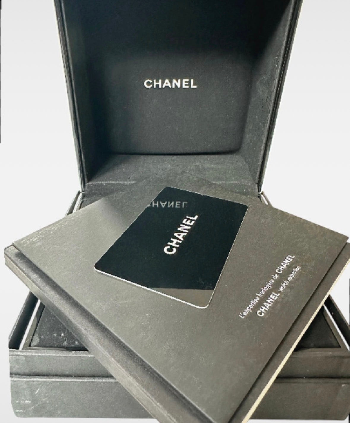 CHANEL "Première" watch in stainless steel, Onyx, leather, and lacquer