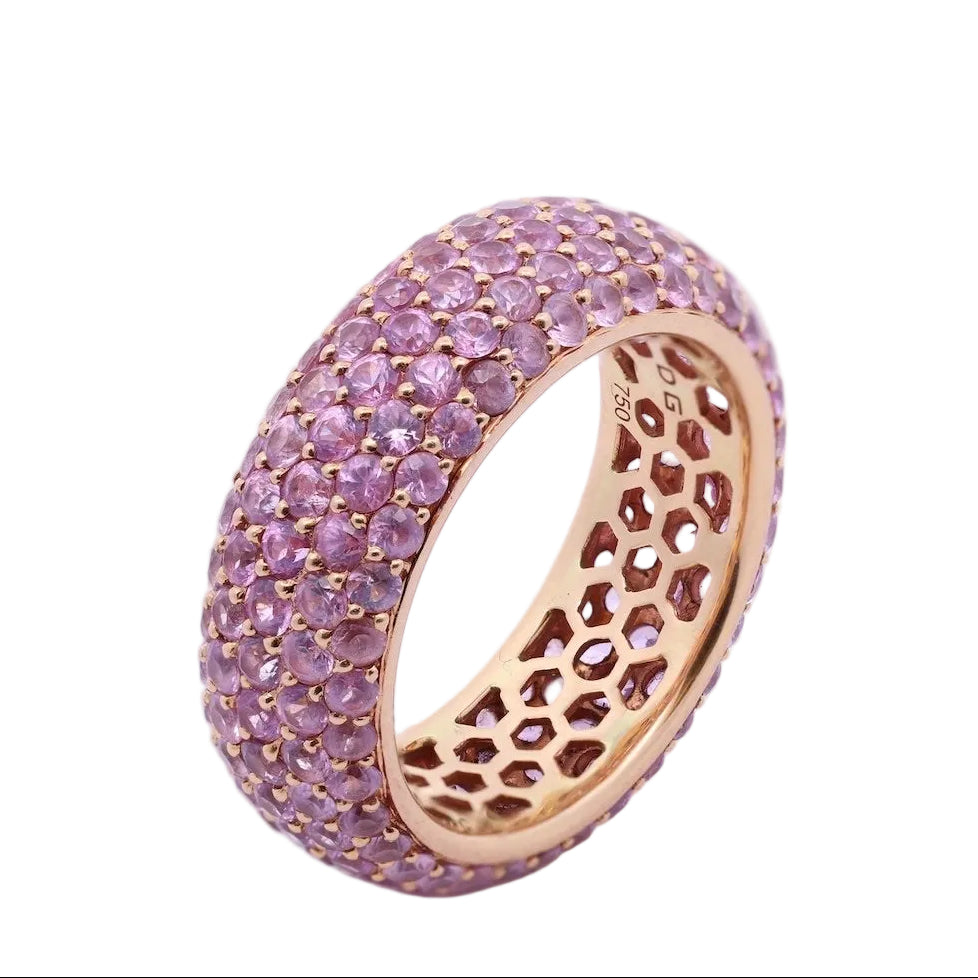 Yellow Gold Wedding Band with Sapphires