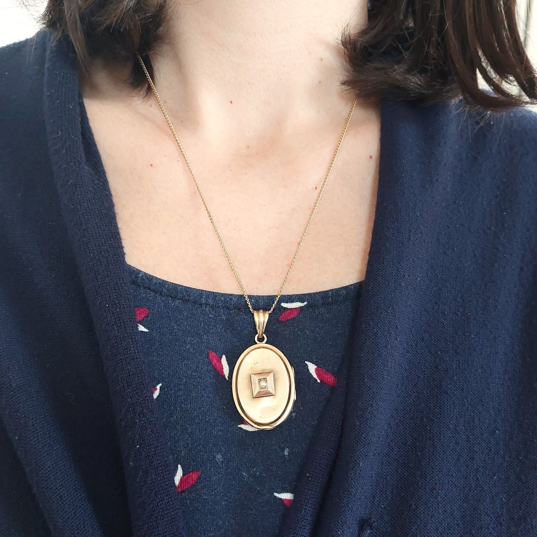 Yellow Gold and Pearl Pendant