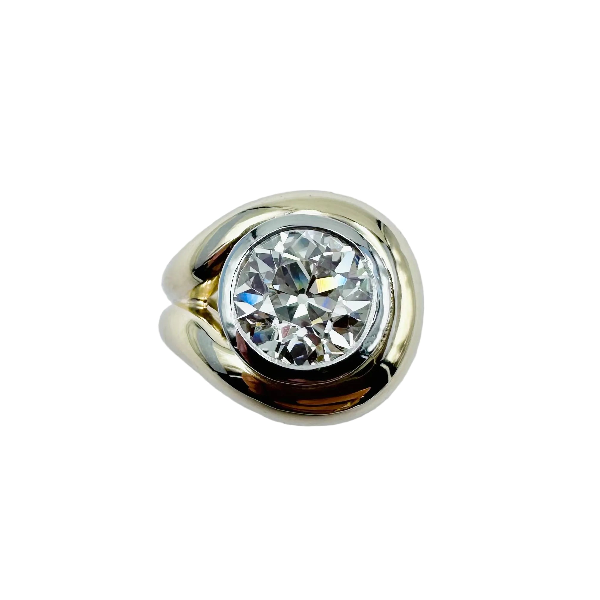 Yellow gold, Platinum and Diamond Solitaire Ring