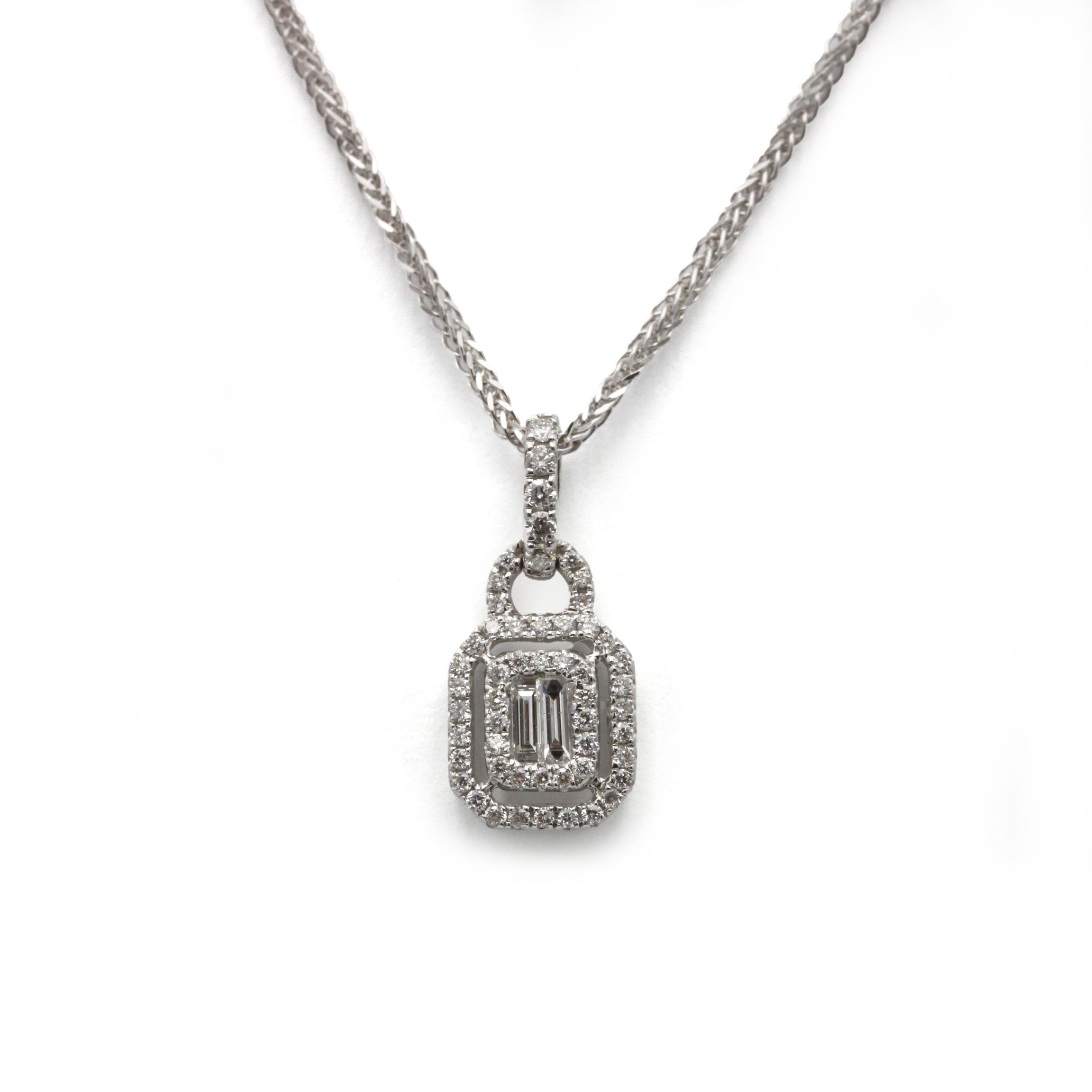 Collier Pendentif en or blanc et diamants