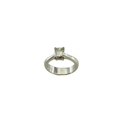 White Gold Solitaire Ring with Diamond