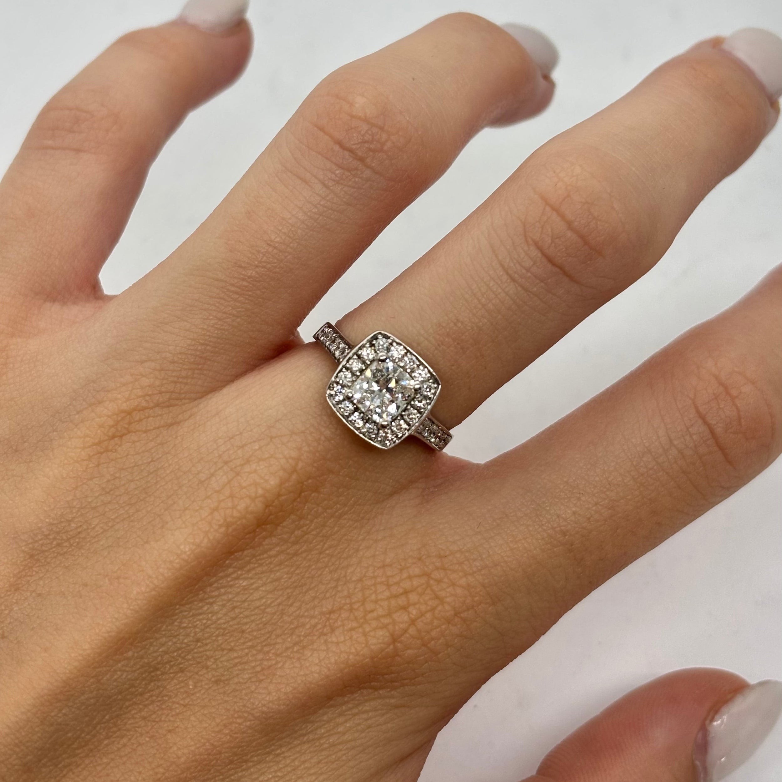 White Gold Solitaire Ring with Diamonds
