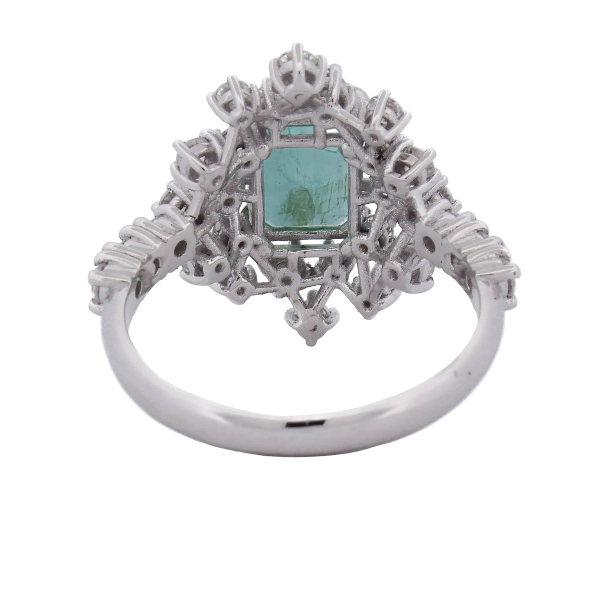 "Entourage" Ring in White Gold, Emerald, and Diamonds
