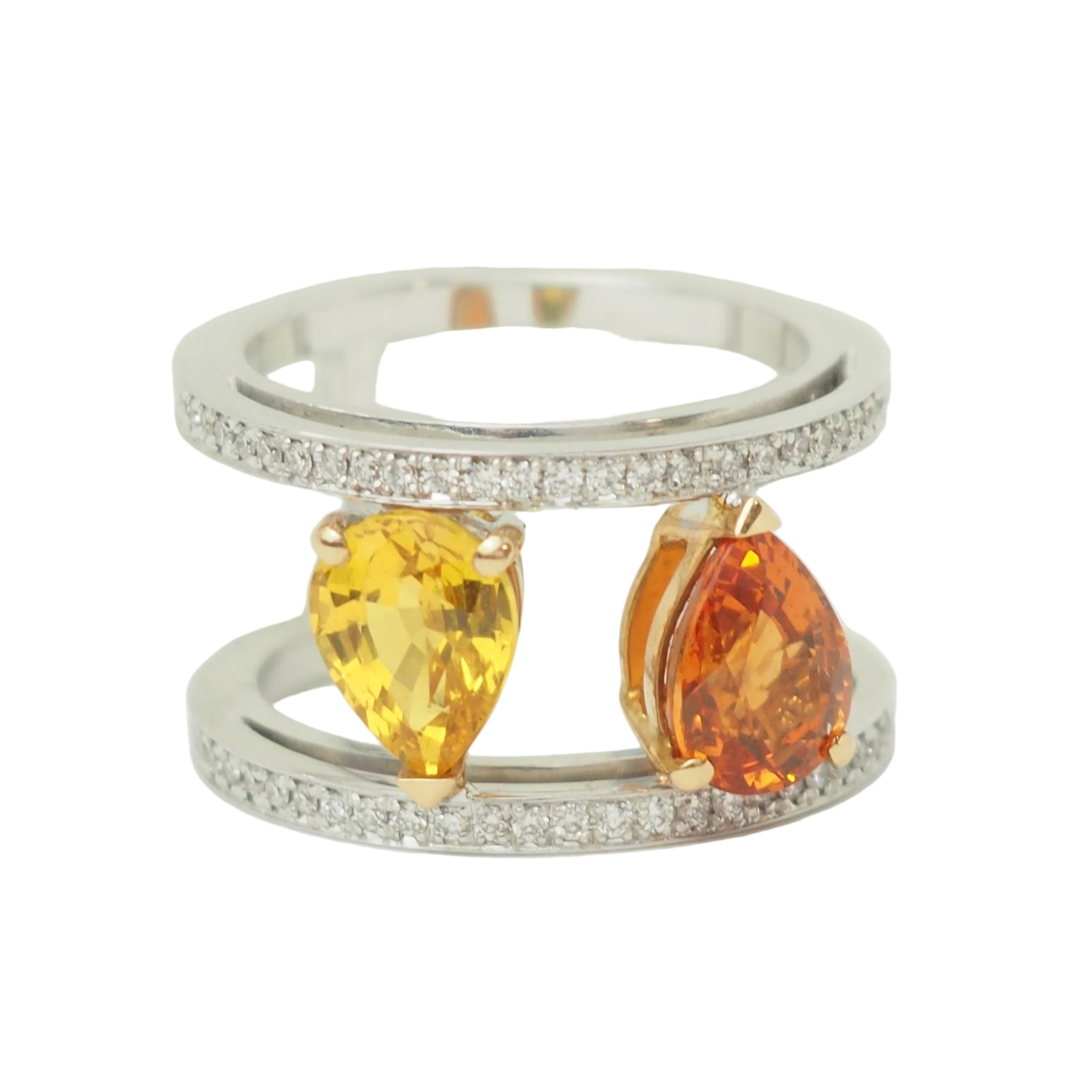Toi & Moi Ring in White gold, Sapphires and Diamonds