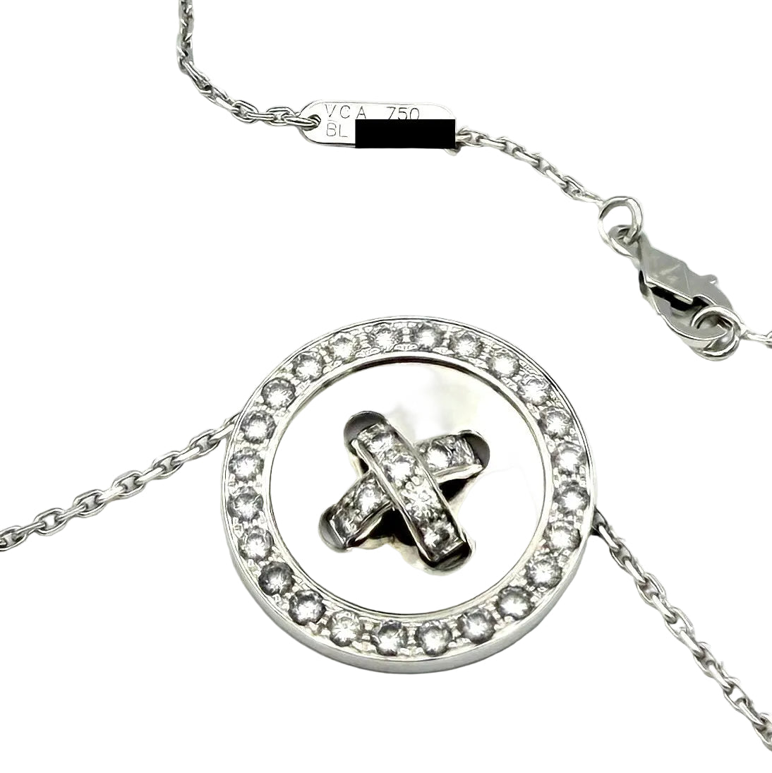 Necklace Pendant VAN CLEEF & ARPELS "Boutonnière" in White gold and Diamonds