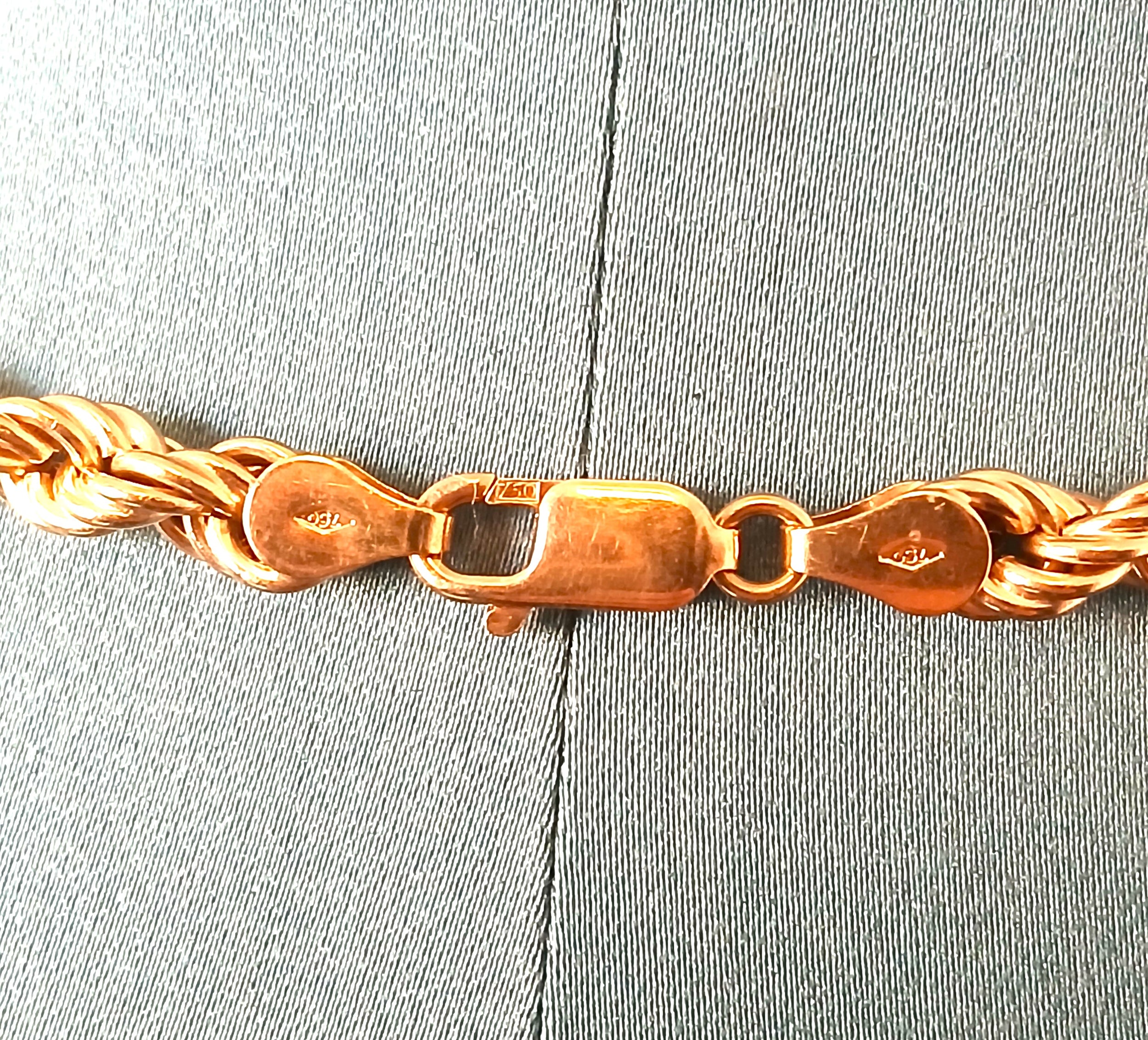 Important collier en or jaune, maille corde doublée