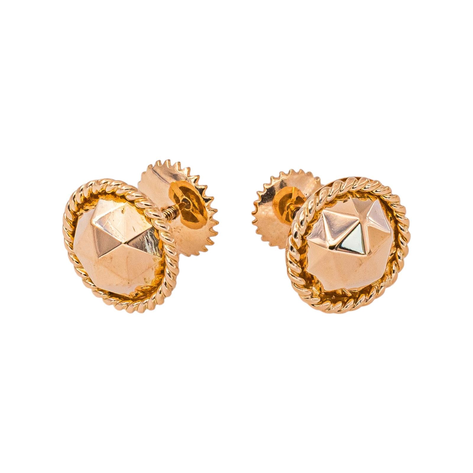 Earrings  Studs  Rose gold