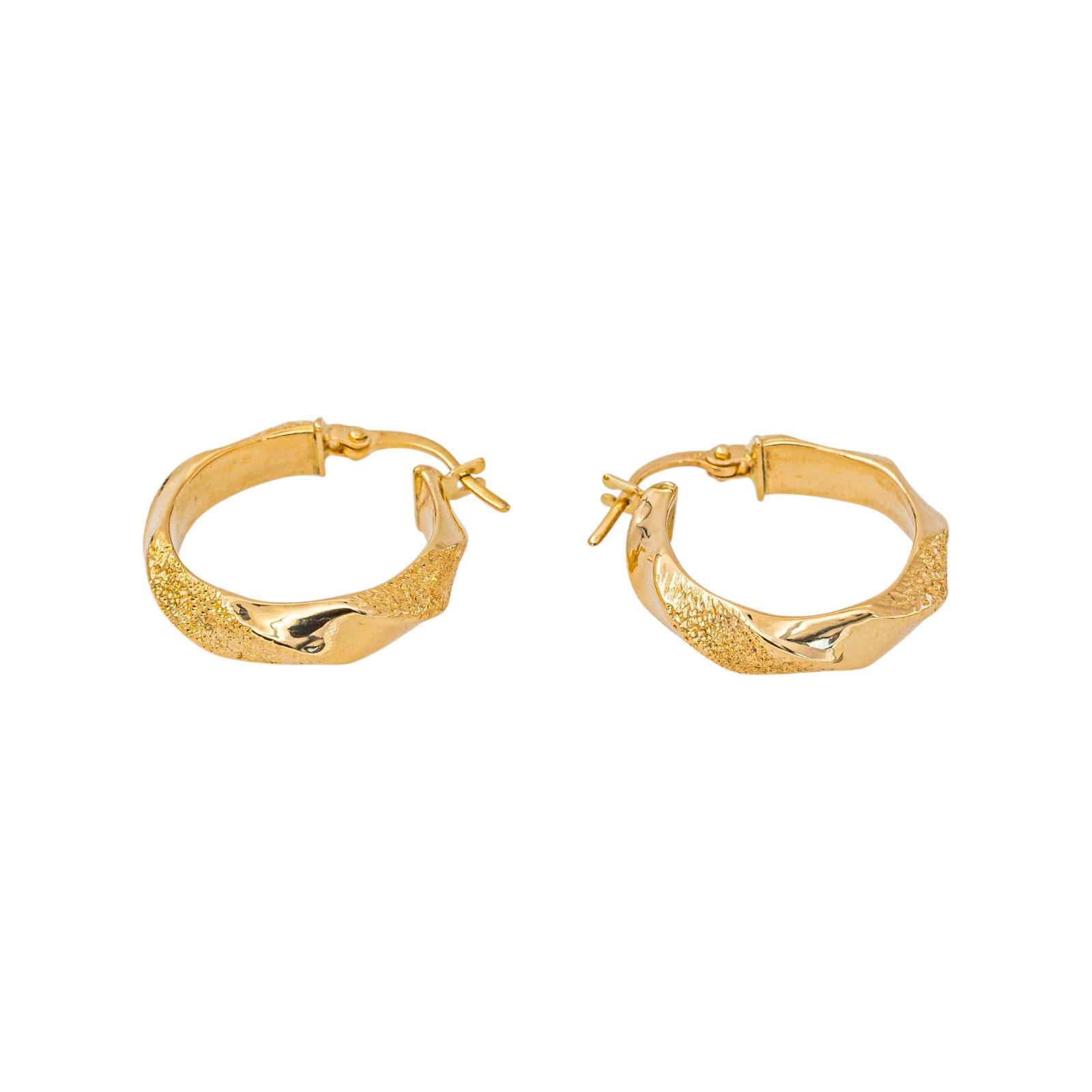 Yellow gold Hoop earrings