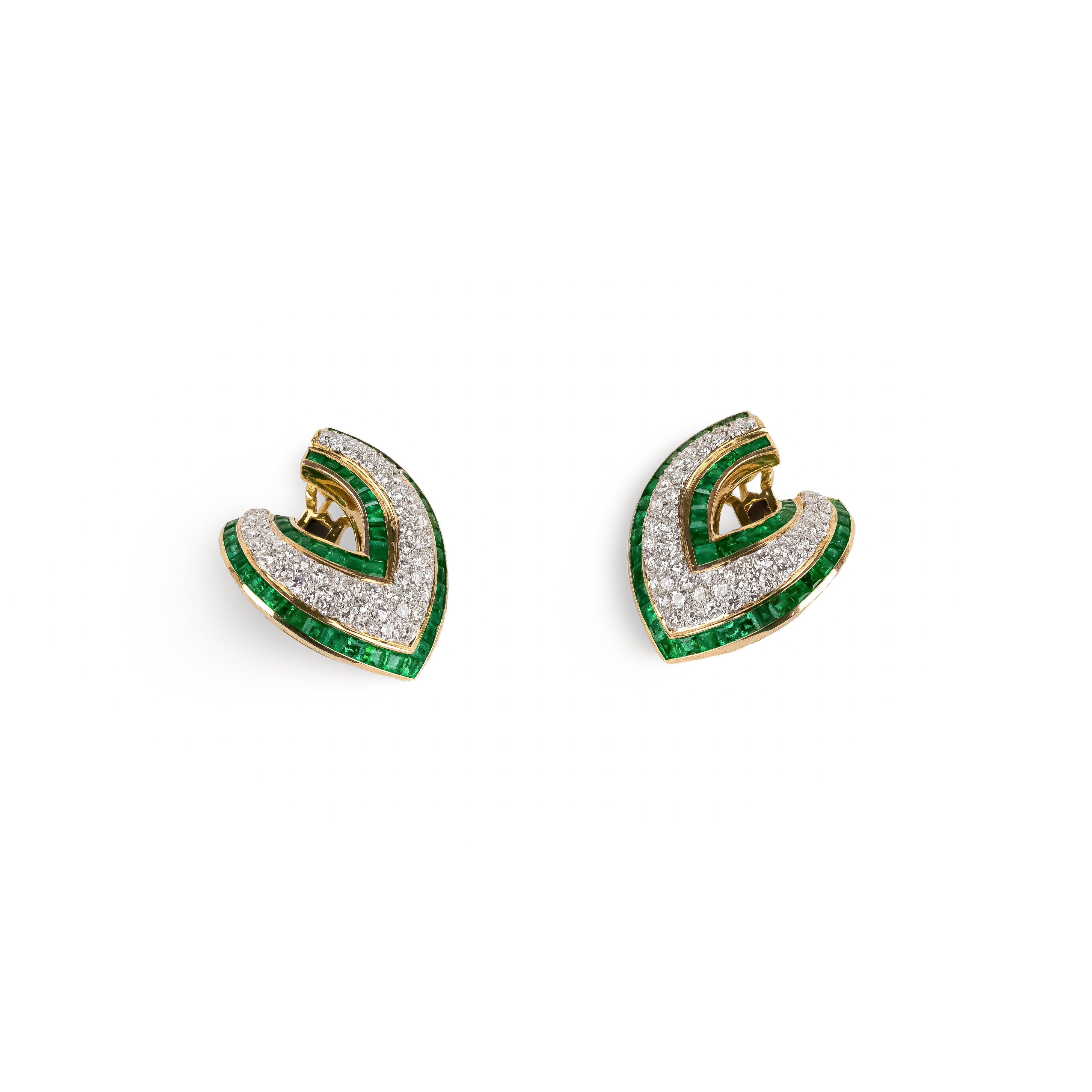 TIFFANY & CO. Yellow Gold Clip-On Earrings with Emeralds and Diamonds
