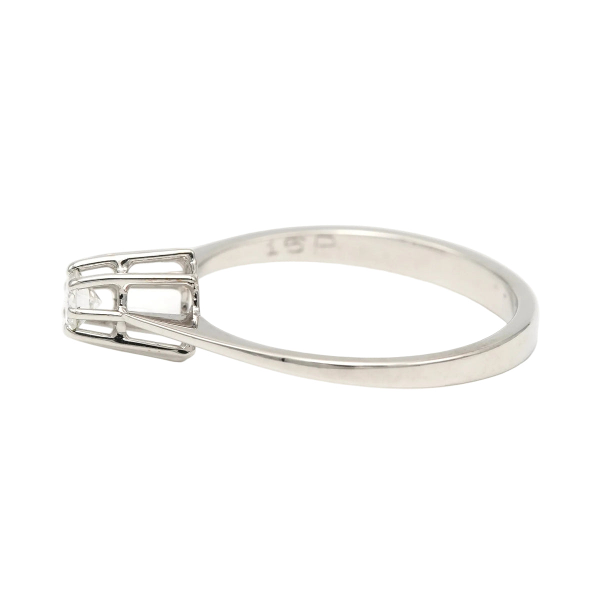 Bague Solitaire en or blanc et diamant