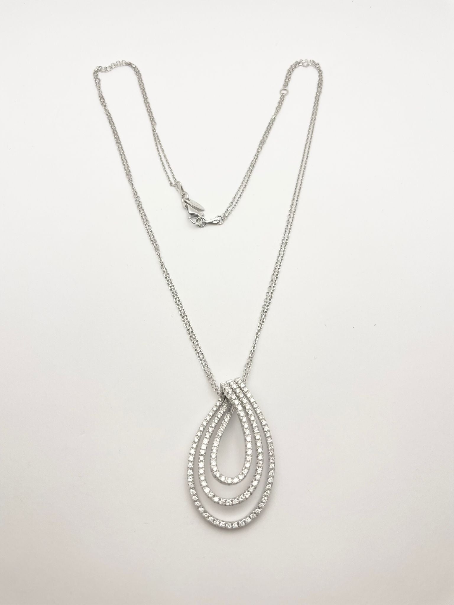Collier Pendentif RAIMA en or blanc et diamants