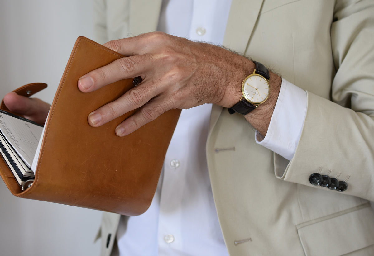 VACHERON & CONSTANTIN watch in yellow gold and leather