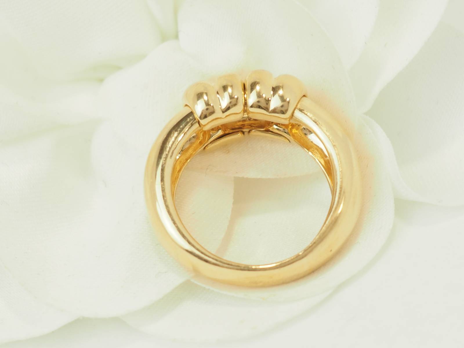 Yellow gold and diamond Ring