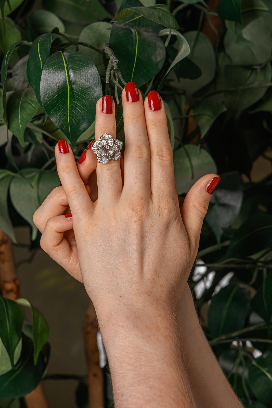 Bague Fleur Or blanc Diamant