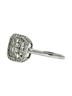 White Gold Solitaire Ring with Diamonds