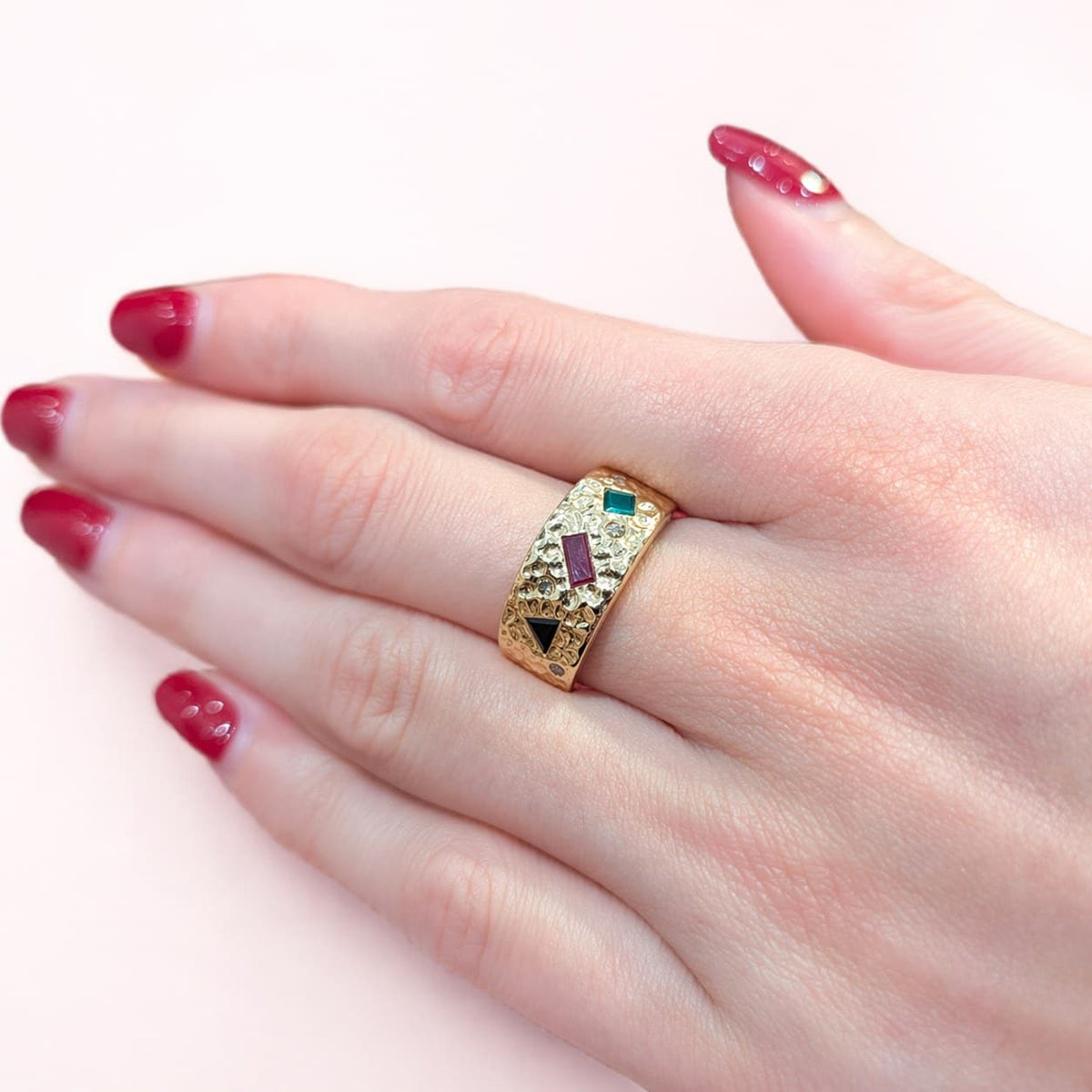 Wide Band Ring in yellow gold, with rubies, emeralds, sapphires, and diamonds
