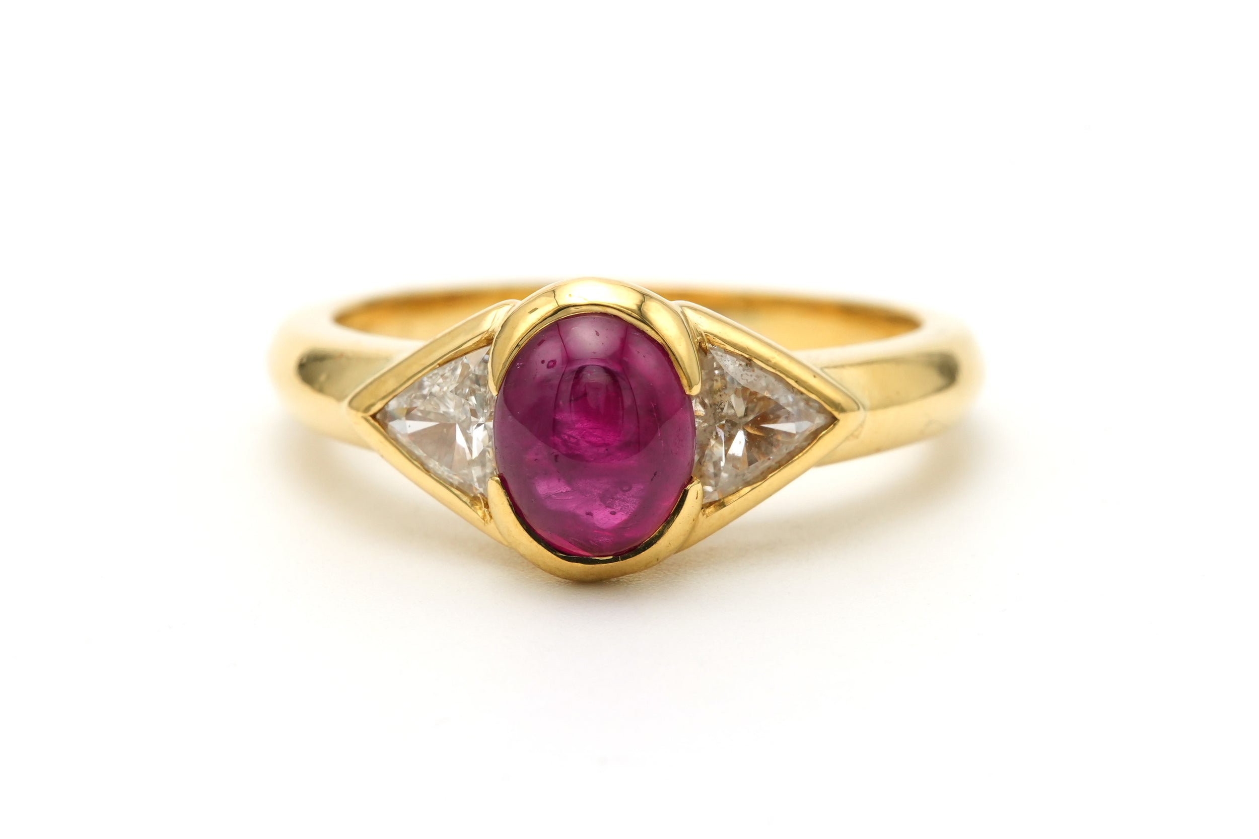 Bague Trilogie en or jaune, rubis et diamants