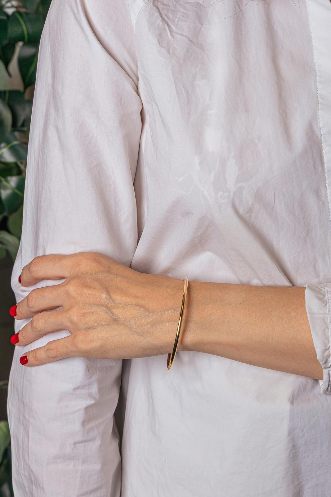 Yellow Gold Bangle Bracelet