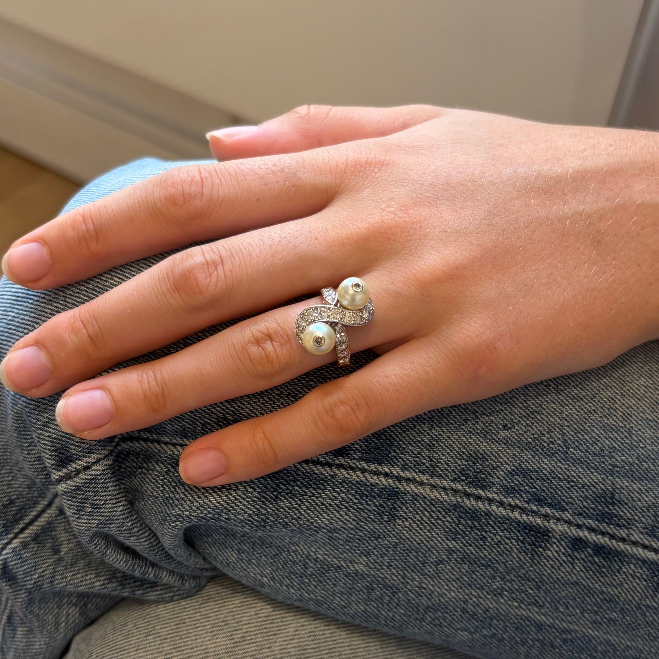 "Toi et Moi" Ring in White Gold, Pearls, and Diamonds