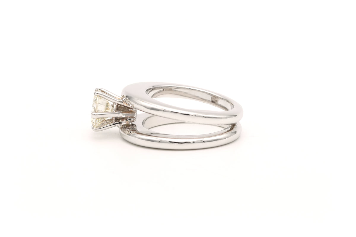 Bague Solitaire en or blanc et diamant
