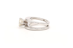 Bague Solitaire en or blanc et diamant
