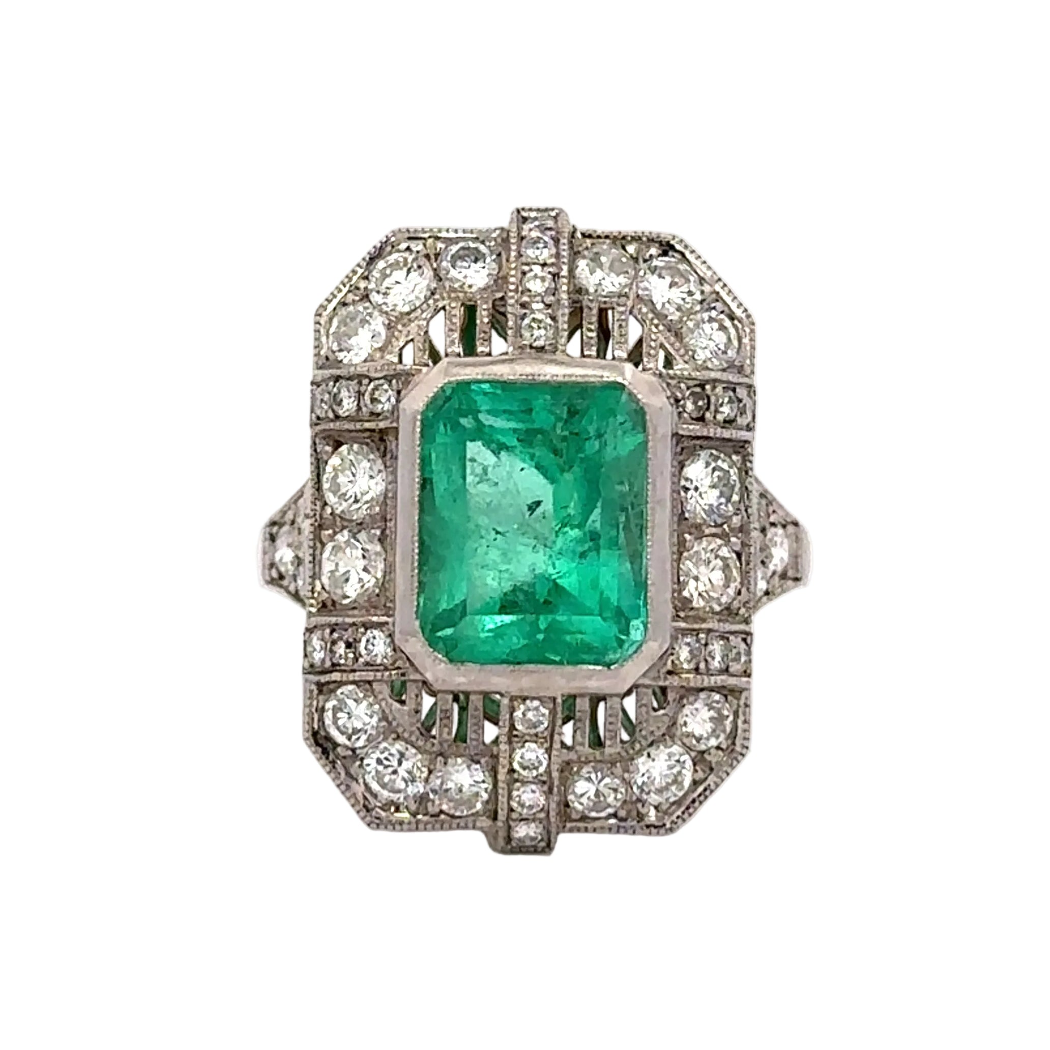 "Entourage" Ring in White Gold, Emerald, and Diamonds