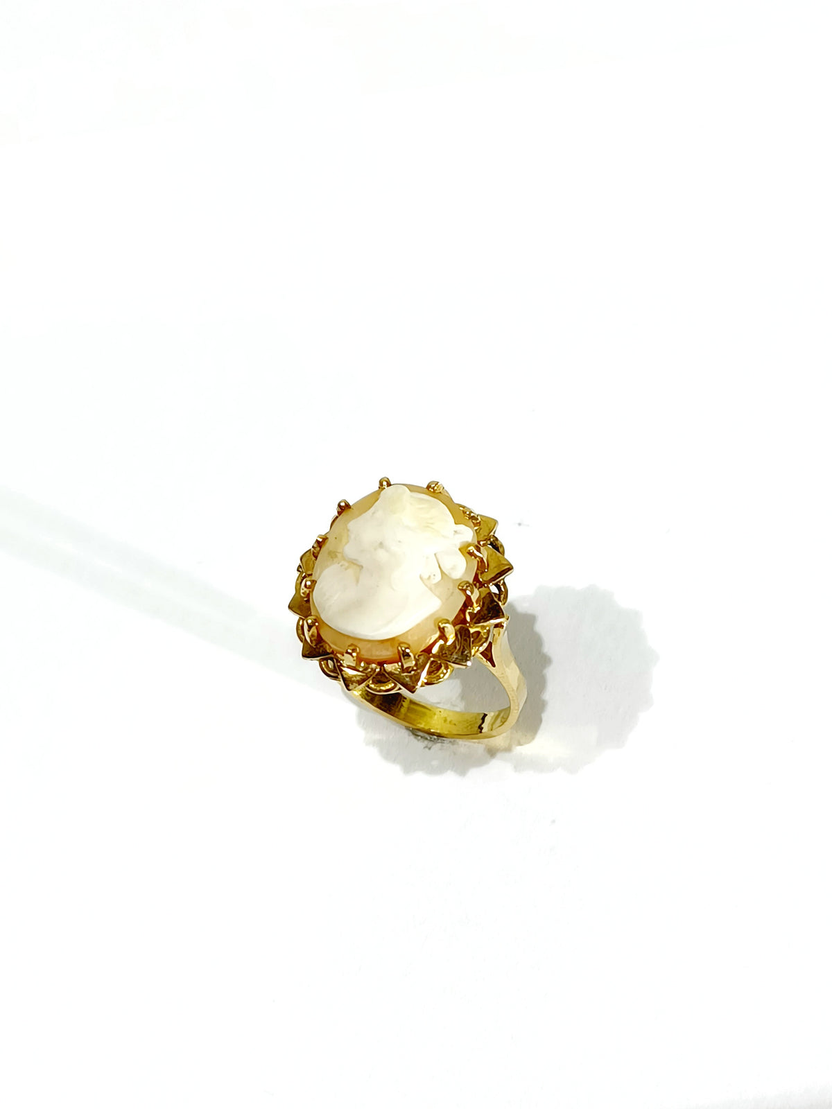 Rose gold Cameo Ring