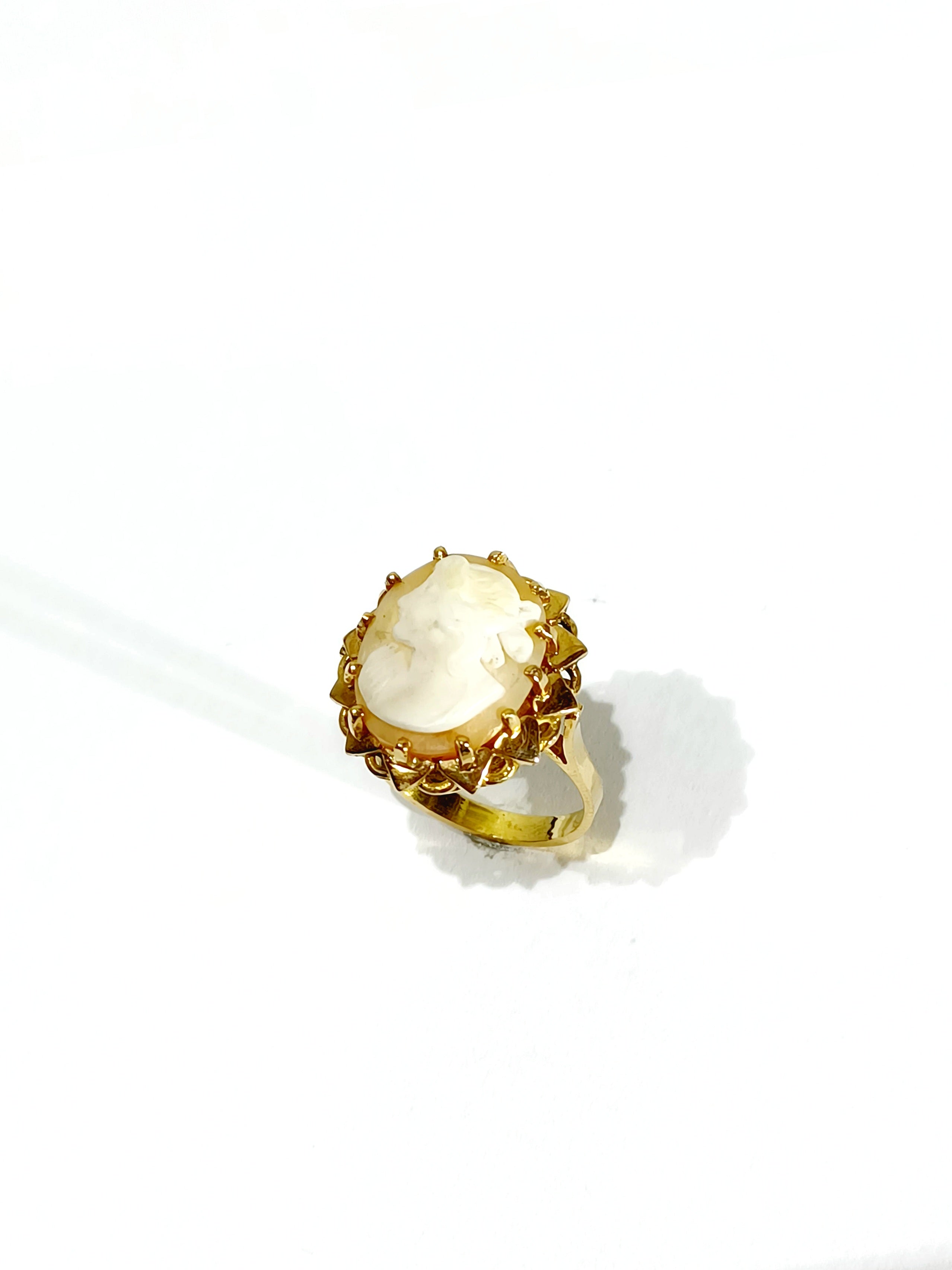 Rose gold Cameo Ring