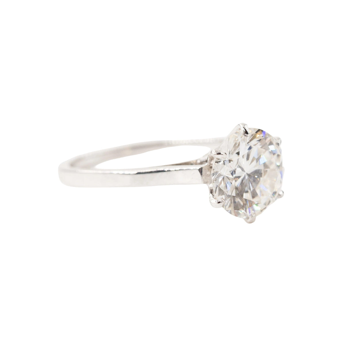 White gold, Platinum and Diamond Solitaire Ring