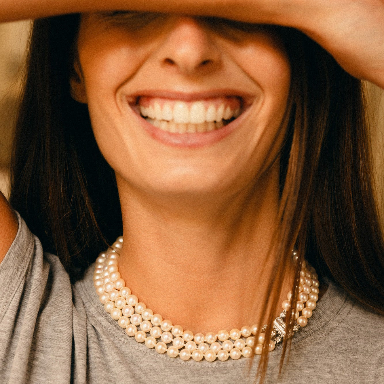 CARTIER Pearl Necklace in white gold, Platinum, and Diamonds