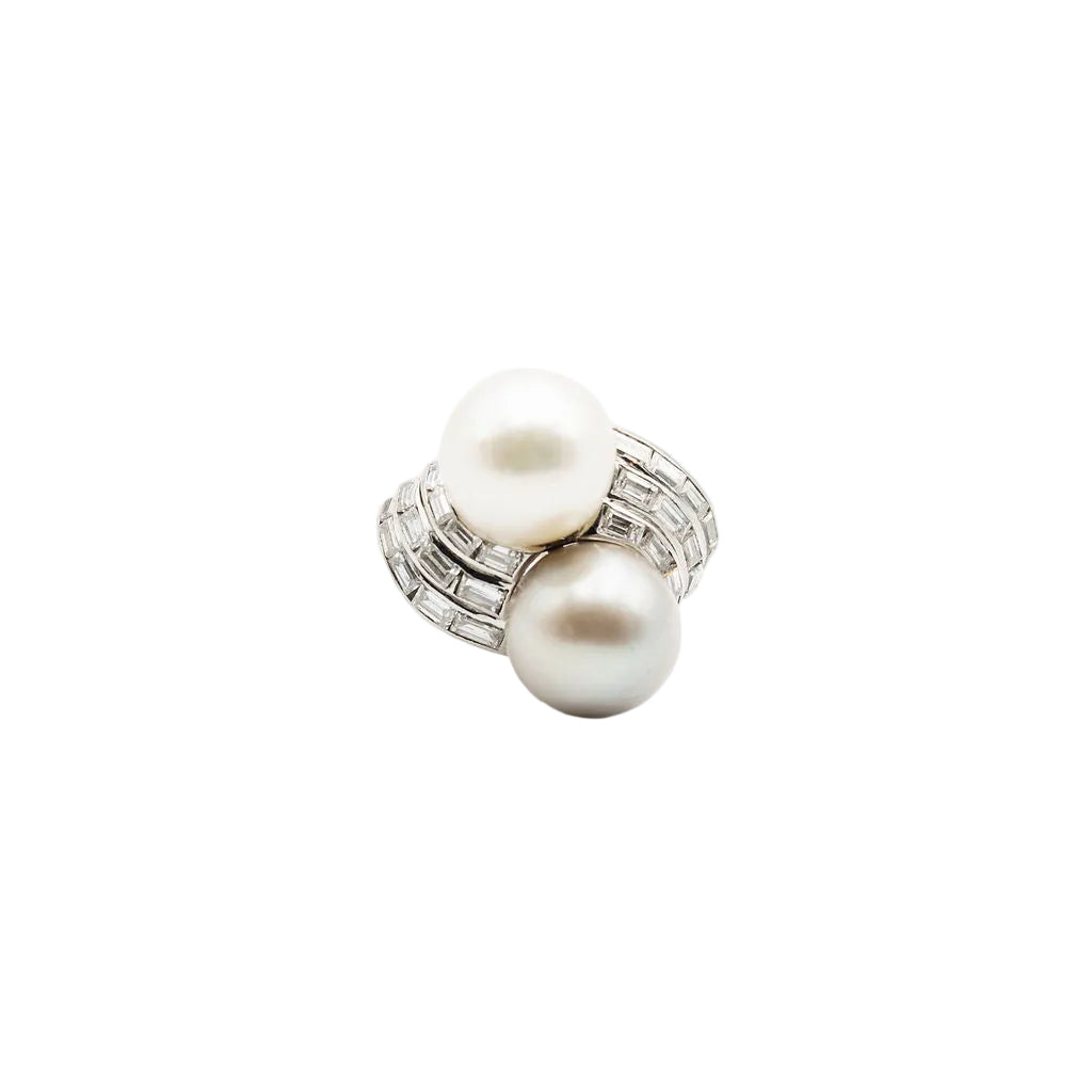 Ring "You and Me" in paltinium, two pearls surrounded by diamonds