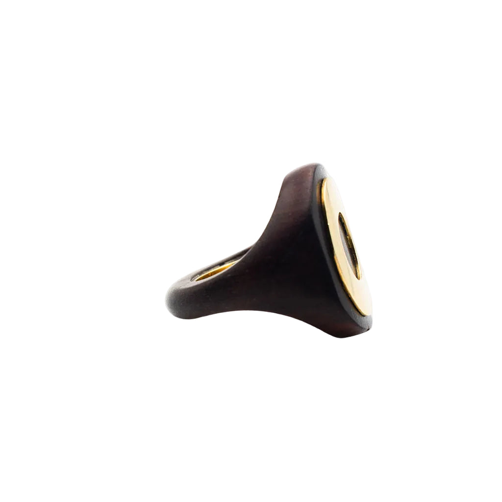 Ring Van Cleef & Arpels in wood d'amourette and yellow gold