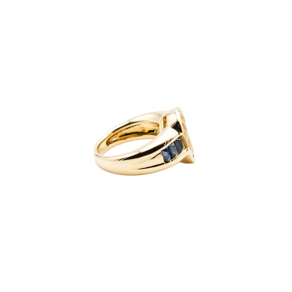 Ring wedding band in yellow gold, yellow and blue sapphires