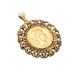 Pendant in yellow gold