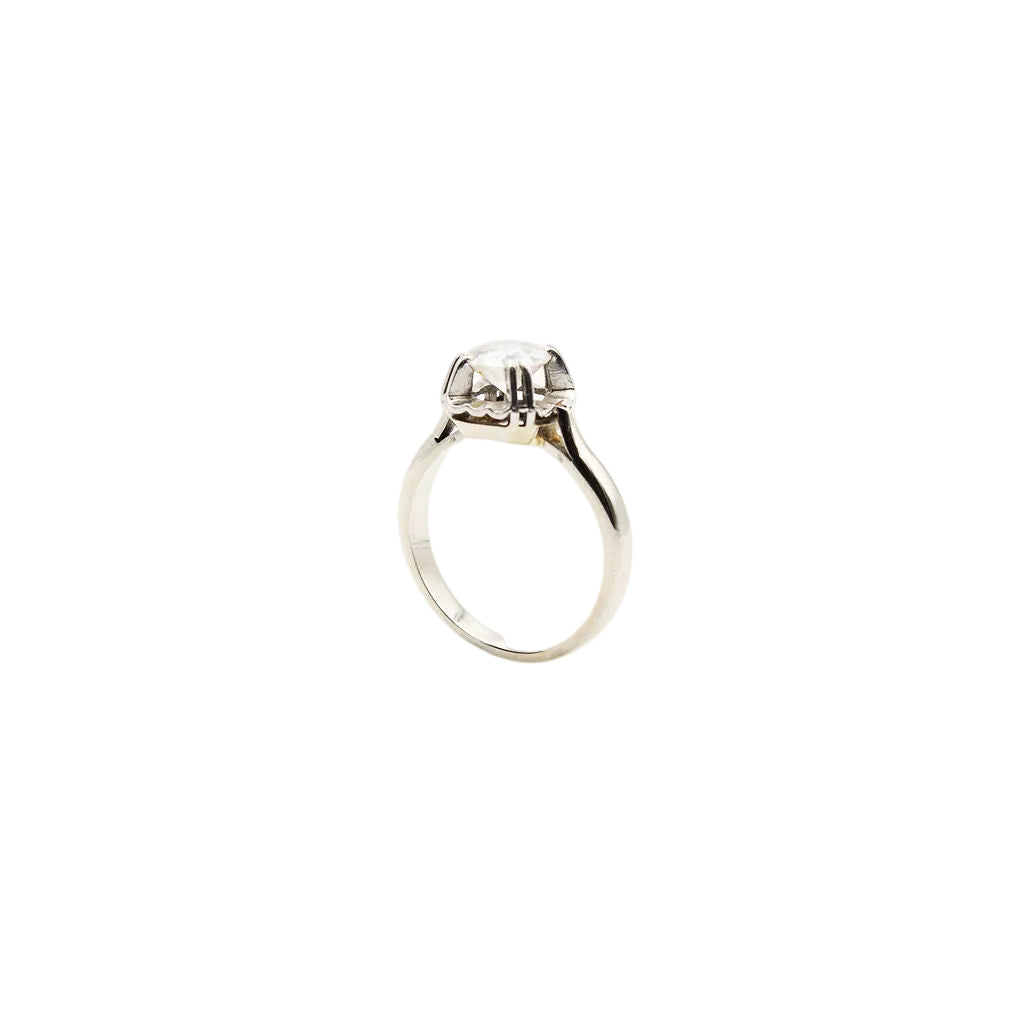 Bague Solitaire en or blanc et diamant