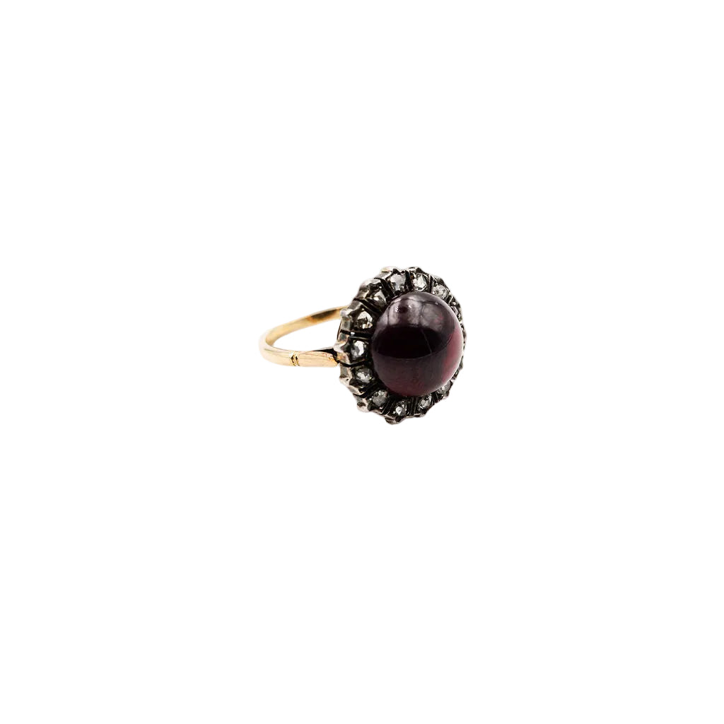 Ring daisy in yellow gold, silver, garnet and diamonds