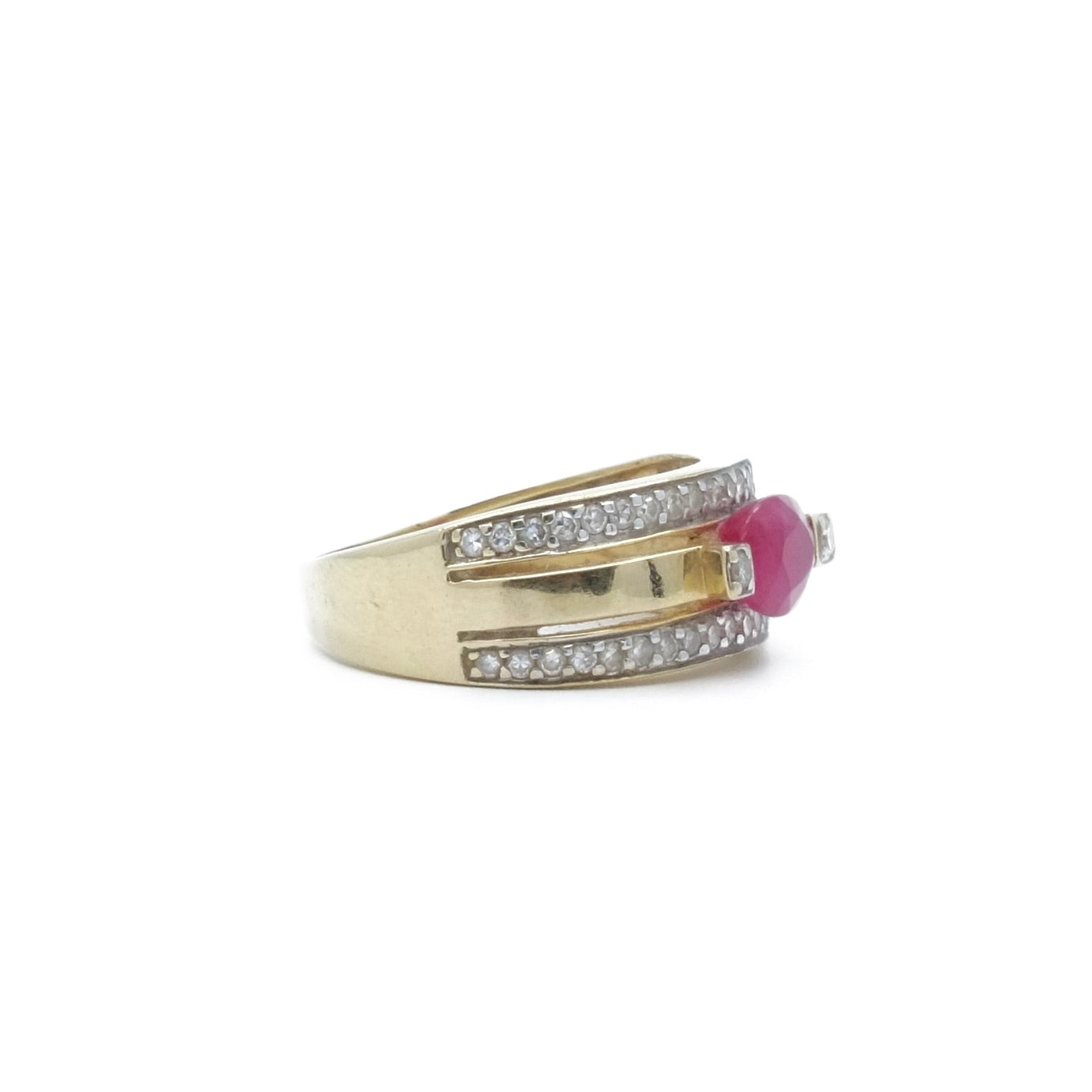 Ring ruby headband