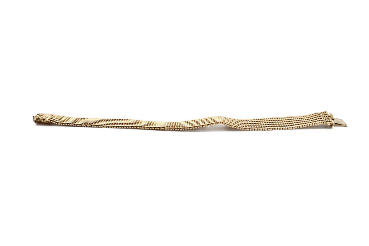 Bracelet flexible cuff