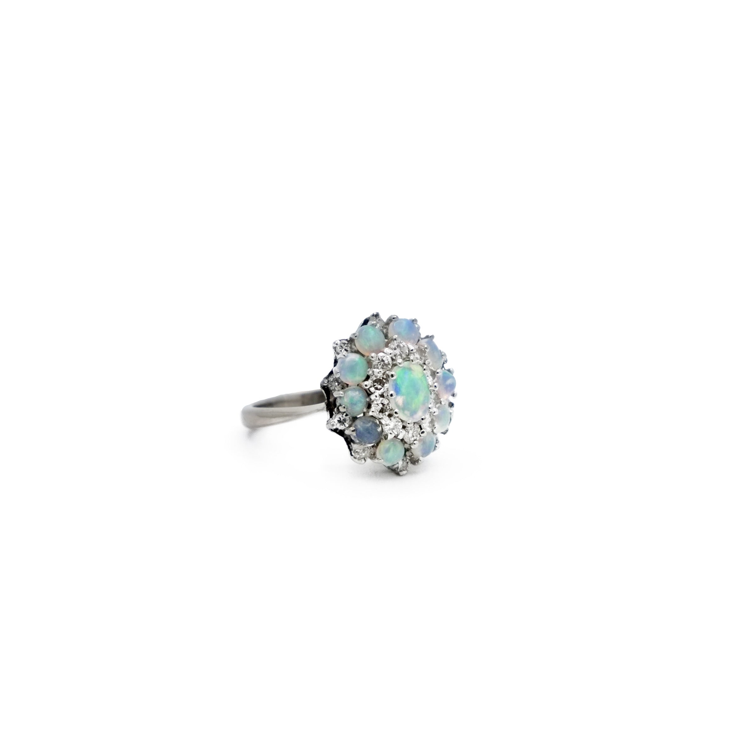 Bague fleur d'opales