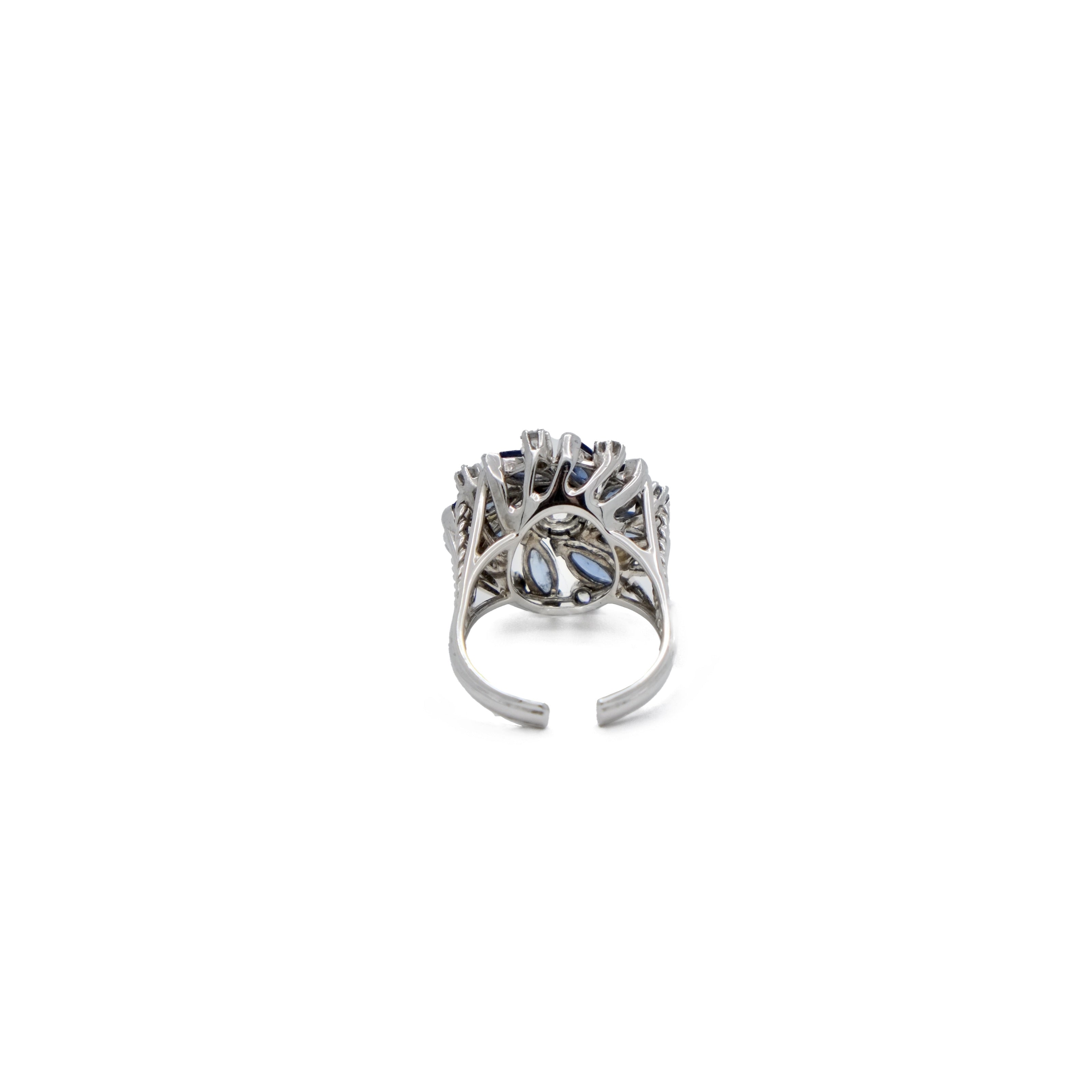 Bague fleur saphirs et diamant