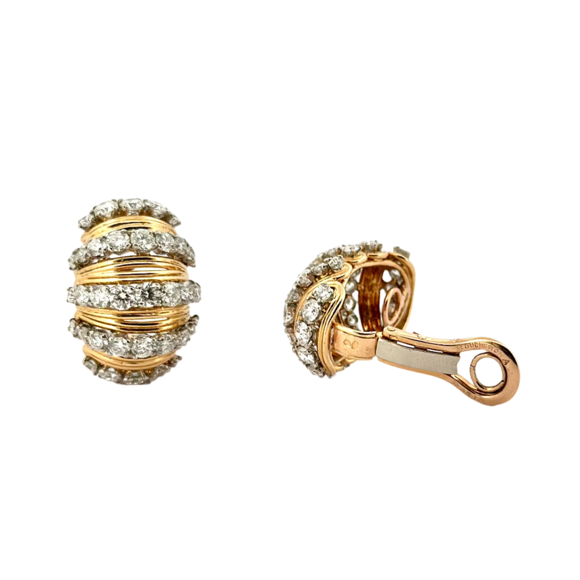 Boucles d'oreilles BOUCHERON en or jaune et diamant